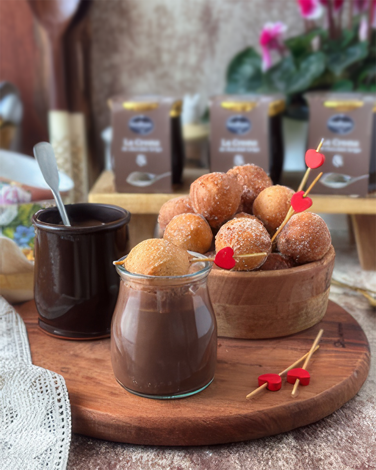 BUÑUELOS DE YOGUR CON CHOCOLATE BELGA